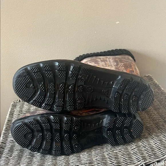 Kamik Women's Lined Camo Rain Boots Size 9 - Picture 3 of 5